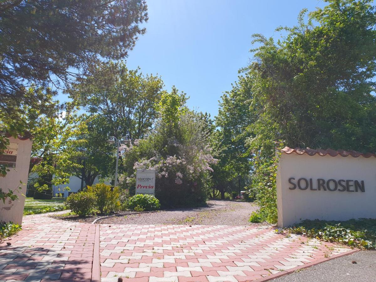 Laegenhet Thujan, Solrosen I Simrishamn-Oesterlen 外观 照片